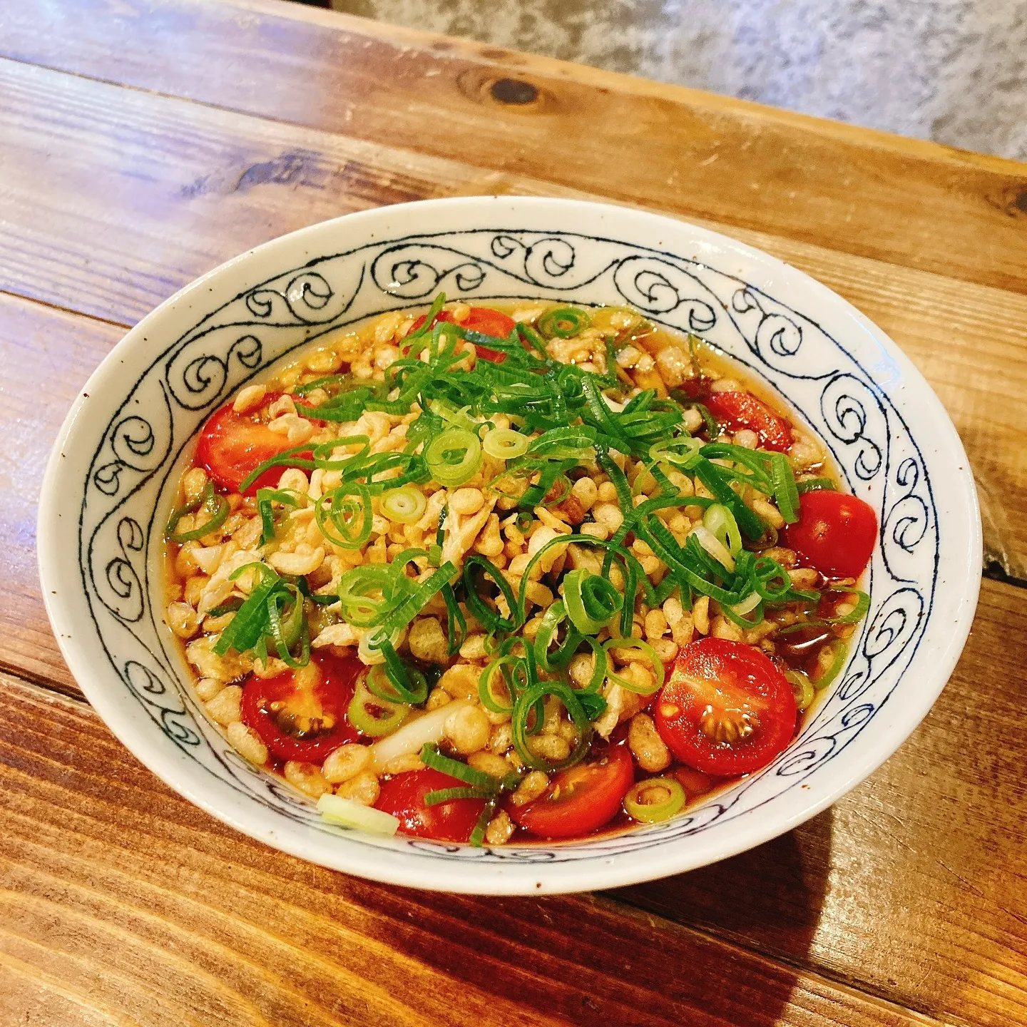 🍜✨【夏到来！ピリ辛冷やしうどん、7/6(日)より提供開始！...